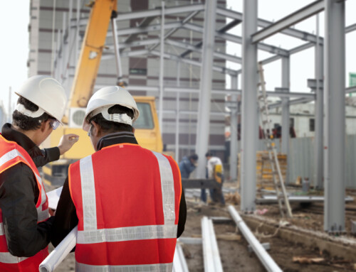 Foreman vs Supervisor in Construction (2026): Roles, Pay, and Who Reports to Whom